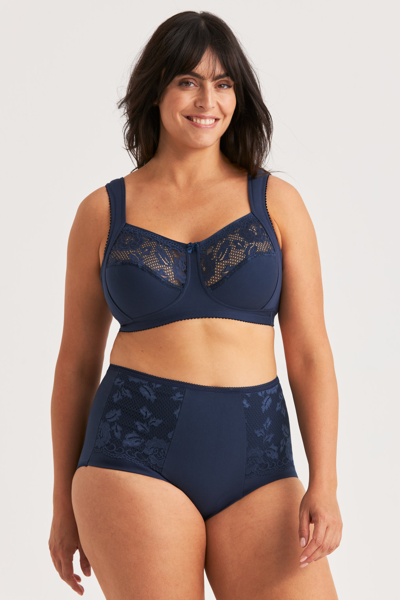 Lovely Lace Support bra – supportive cotton bra – Miss Mary