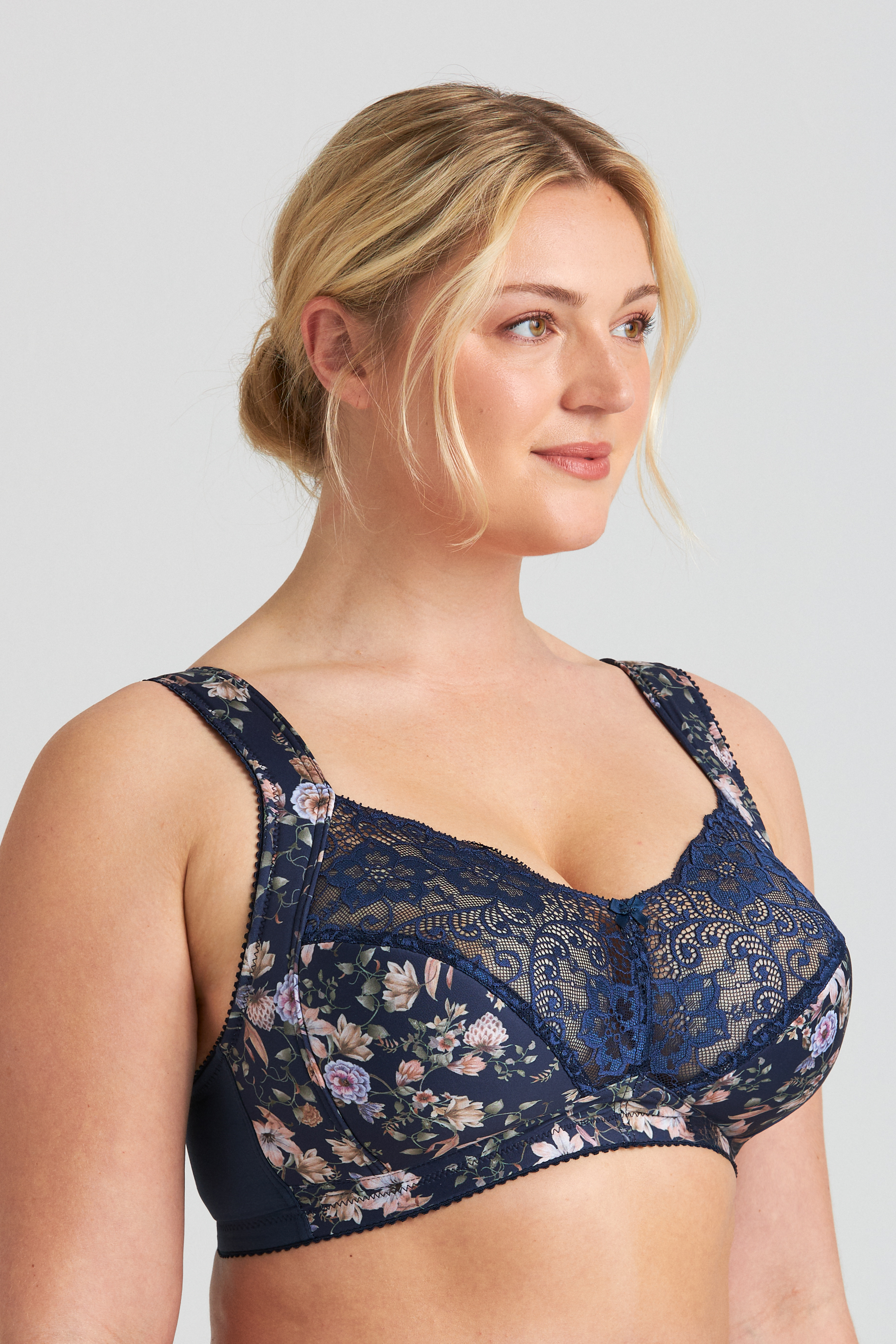 Bra without underwire - Wire-free - Buy from Miss Mary