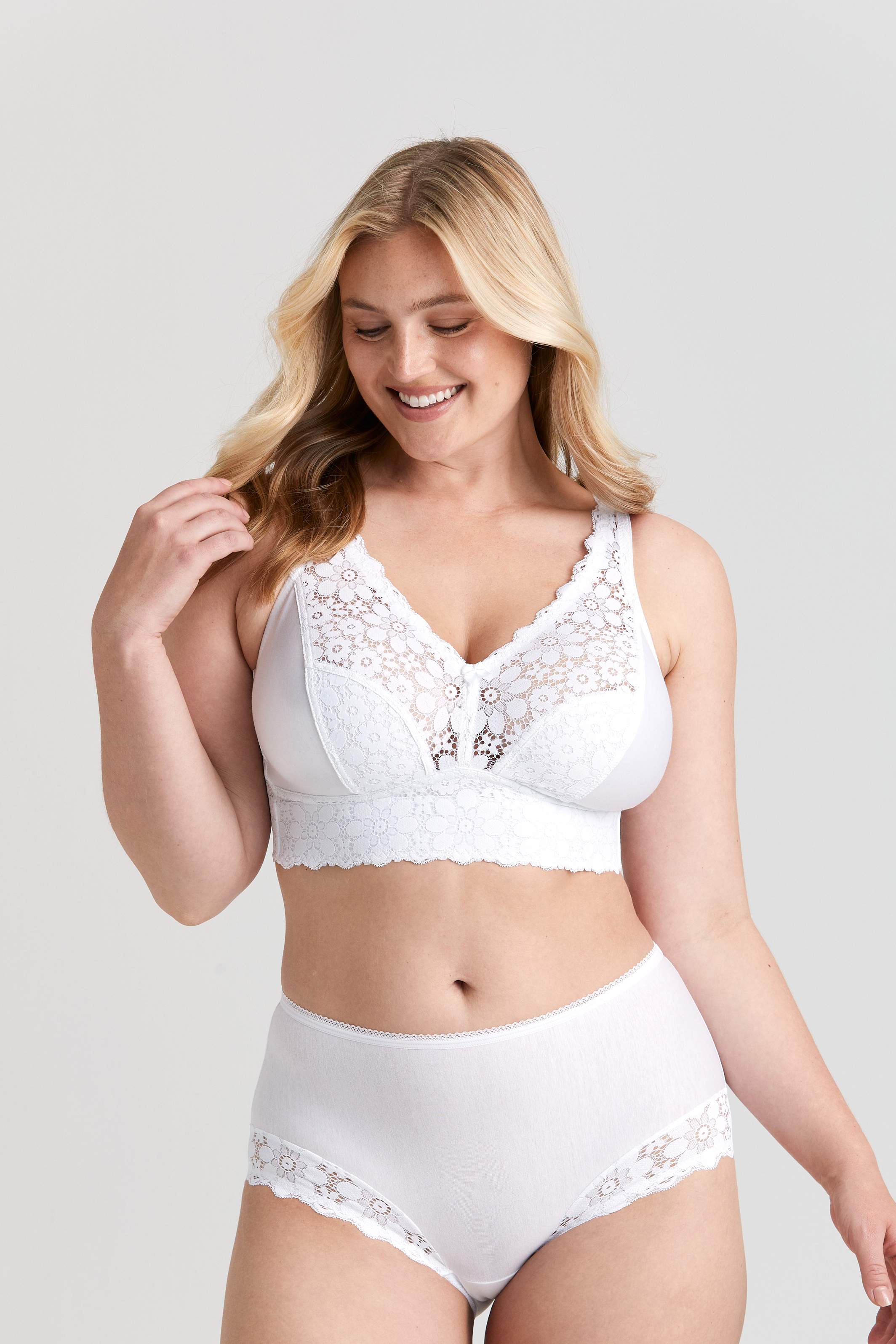 Basic Treasure 3-delige set, naadloze comfortabele beha met ritssluiting, beugelloze beha met sluiting aan de voorkant, bustier met stevige ondersteuning, wit, zwart, blauw, L