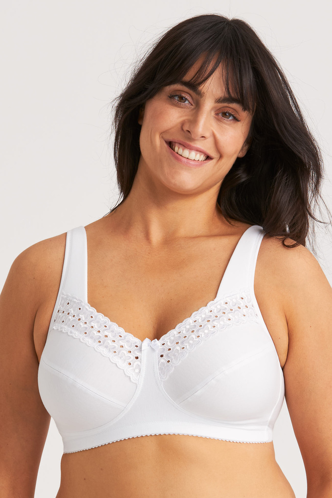 Broderie Anglaise Divide bra